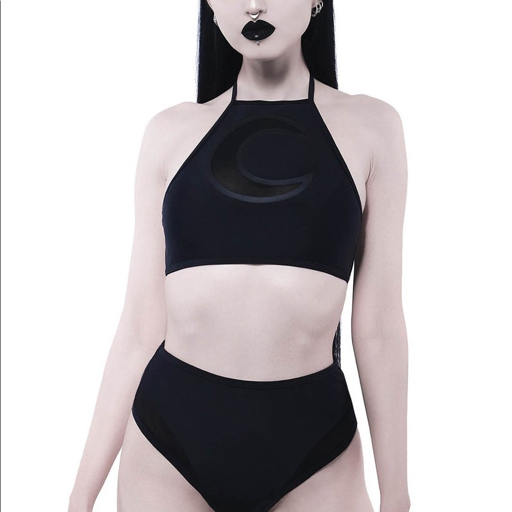 Luna Two Piece